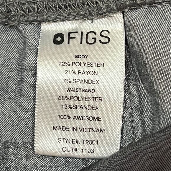 Men's Graphite Gray FIGS Scrubs Set - Cargo Scrub Pants & Scrub Top Large - Picture 4 of 7